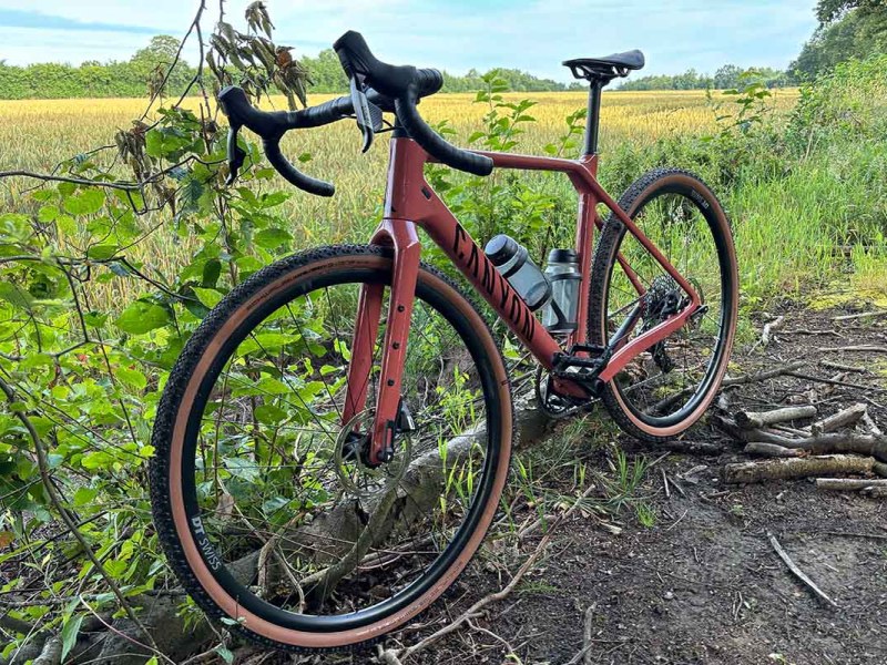 Canyon Grizl CF SL 6 AXS im Test: So gut ist das leichte Gravelbike wirklich!